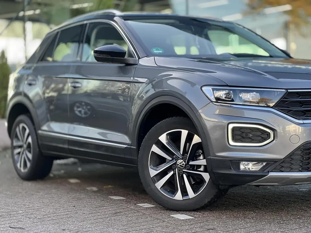 Volkswagen T-Roc 1.5 TSI Sport Business R uit 2020, foto 7