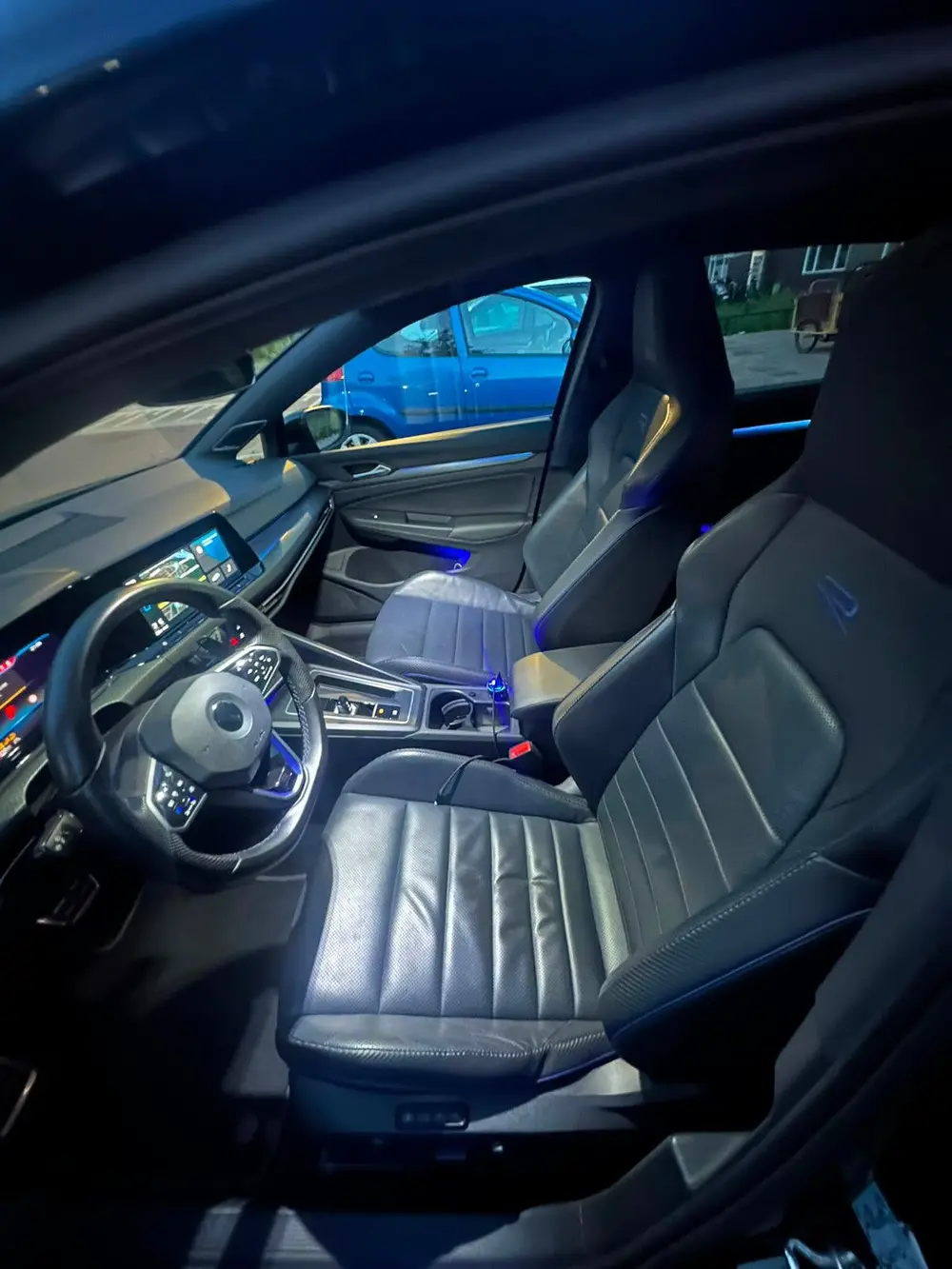 Volkswagen Golf 8 R 2.0 TSI 4Motion Performance Full Option! uit 2021, foto 12
