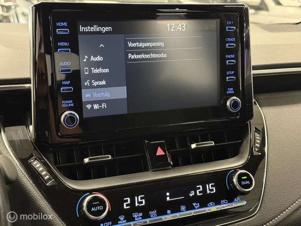 Toyota Corolla 1.8 Hybrid Business CAMERA uit 2021, foto 15