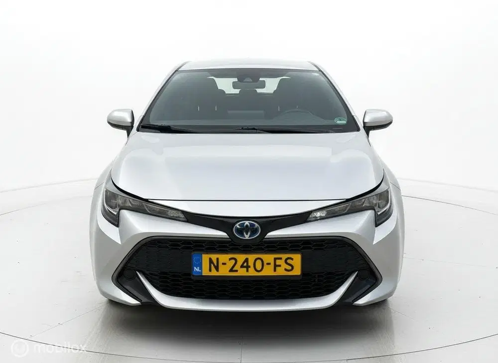 Toyota Corolla 1.8 Hybrid Business CAMERA uit 2021, foto 7