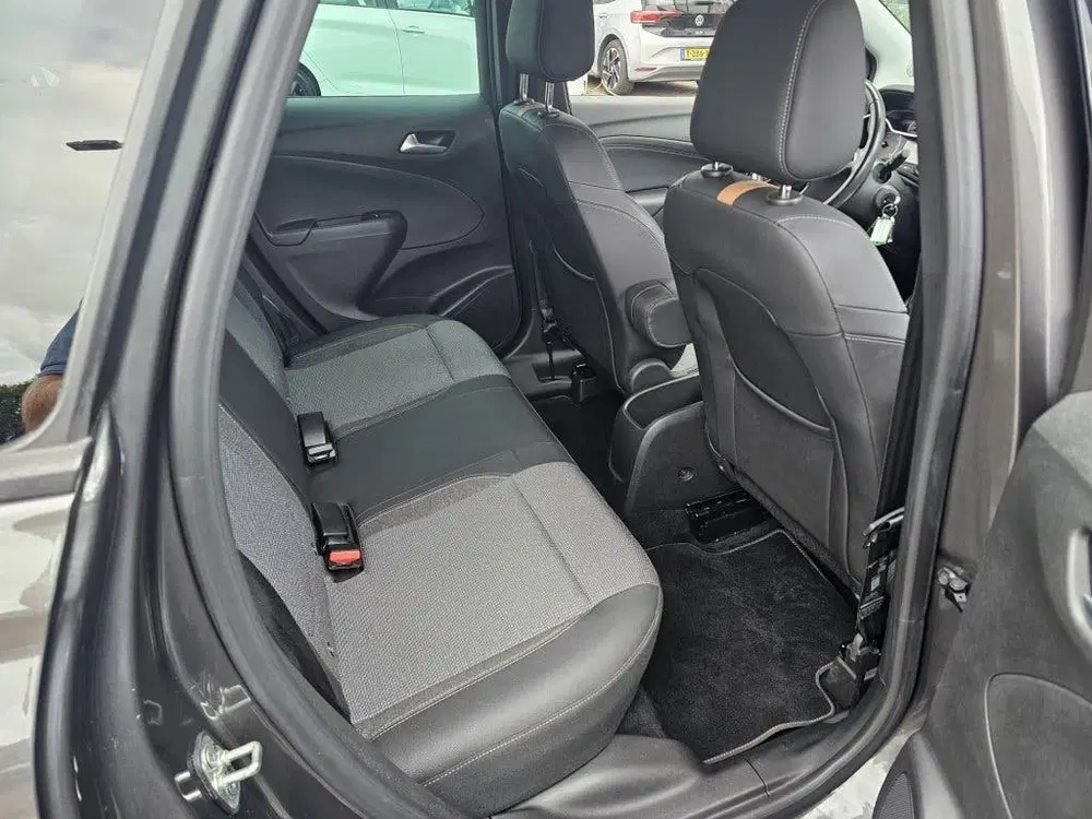 Opel Crossland 1.2 Turbo Elegance uit 2021, foto 12