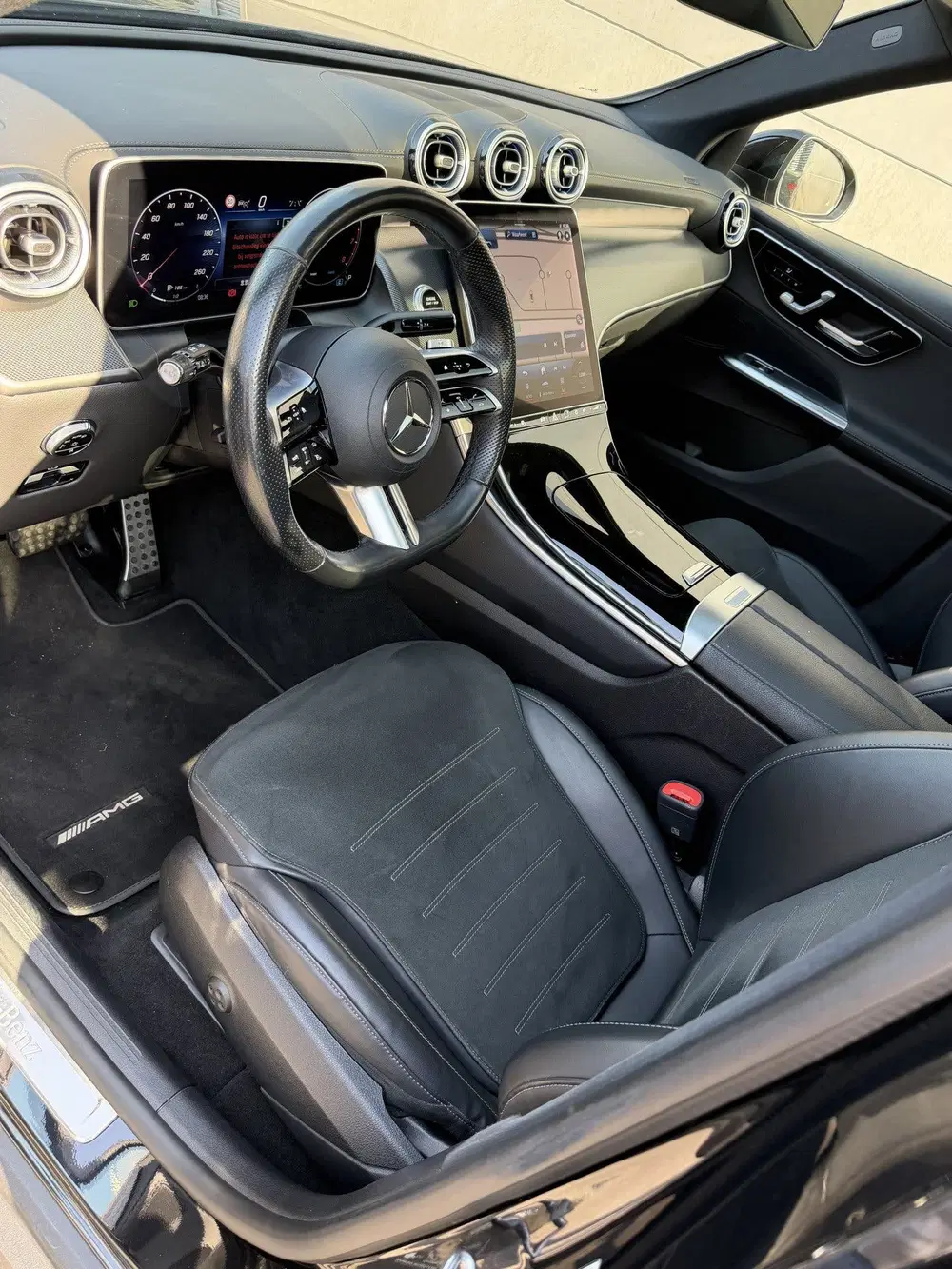 Mercedes-Benz GLC GLC 200 4MATIC AMG Line ACC-Pano-Trekhaak uit 2022, foto 4
