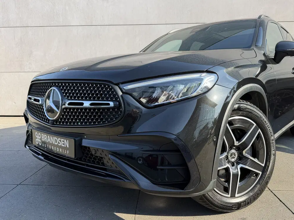 Mercedes-Benz GLC GLC 200 4MATIC AMG Line ACC-Pano-Trekhaak uit 2022, foto 8