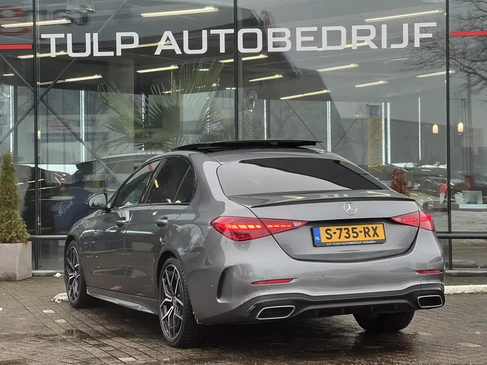 Mercedes-Benz C-Klasse 300 AMG Line Pano 360Cam Burmester 19"LMV uit 2022, foto 11