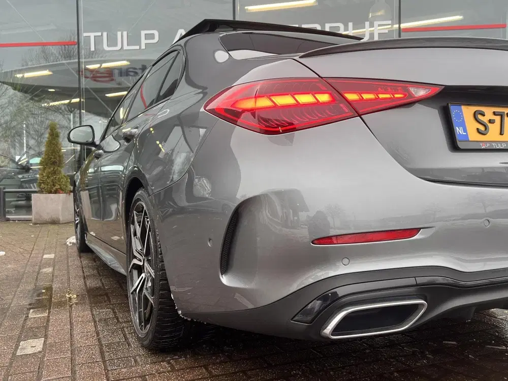 Mercedes-Benz C-Klasse 300 AMG Line Pano 360Cam Burmester 19"LMV uit 2022, foto 15