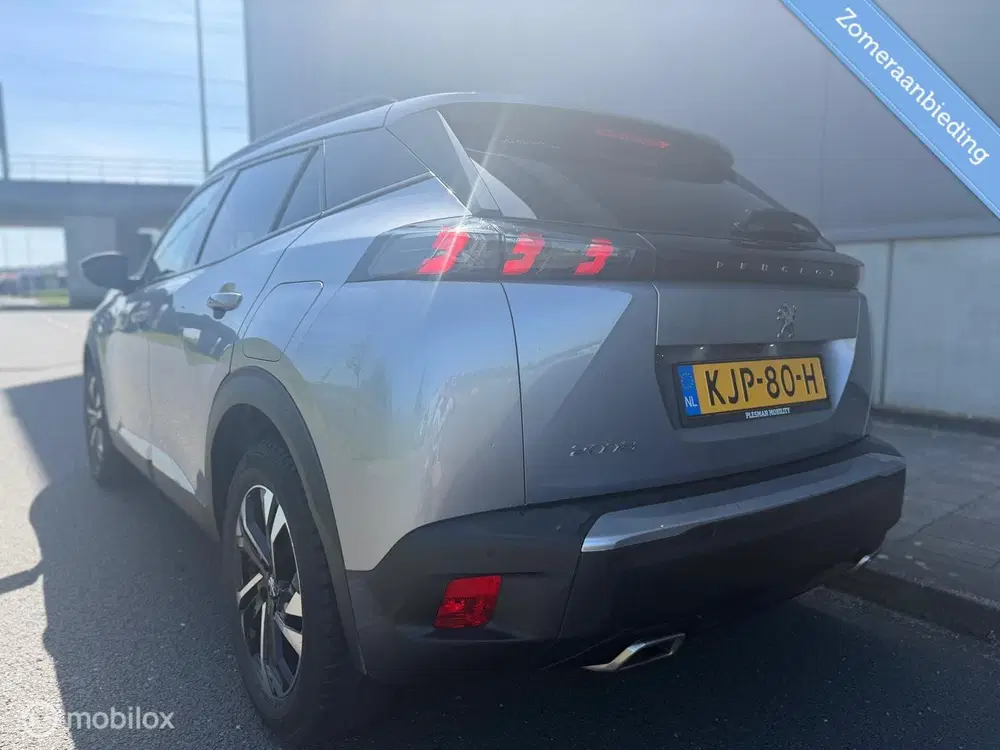 Peugeot 2008 1.2 PureTech Allure Automaat uit 2020, foto 16