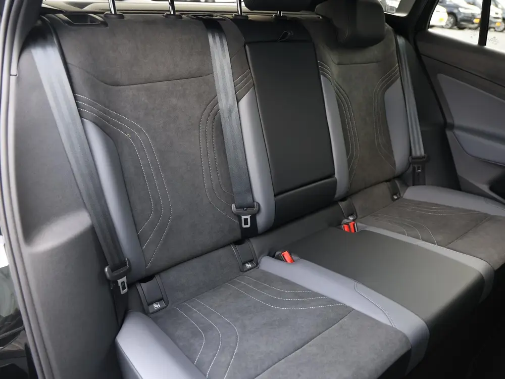 Volkswagen ID.4 Pro Limited Edition 77 kWh | Trekhaak | Stoe uit 2026, foto 9