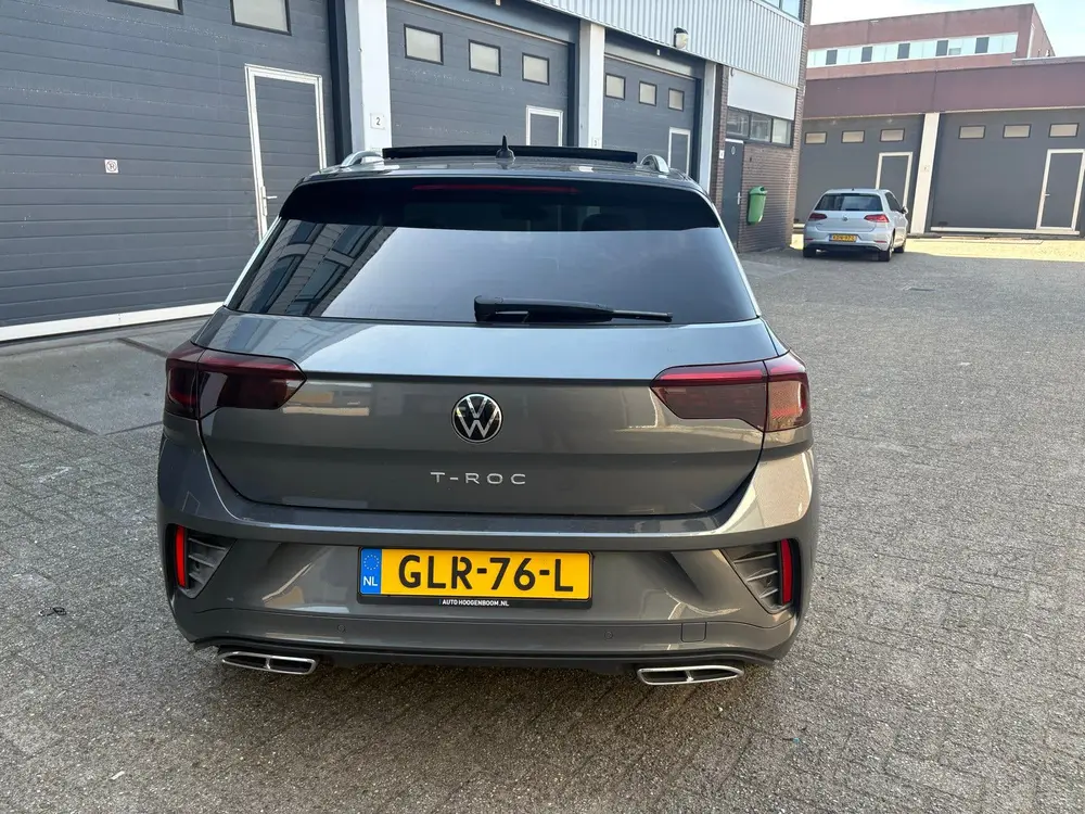 Volkswagen T-Roc 1.5 TSI 150pk 7-DSG 2022 Grijs uit 2022, foto 4
