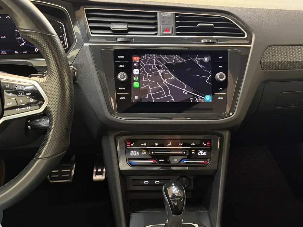 Volkswagen Tiguan 1.4 TSI eHybrid R-Line Business+ Panoramad uit 2022, foto 17