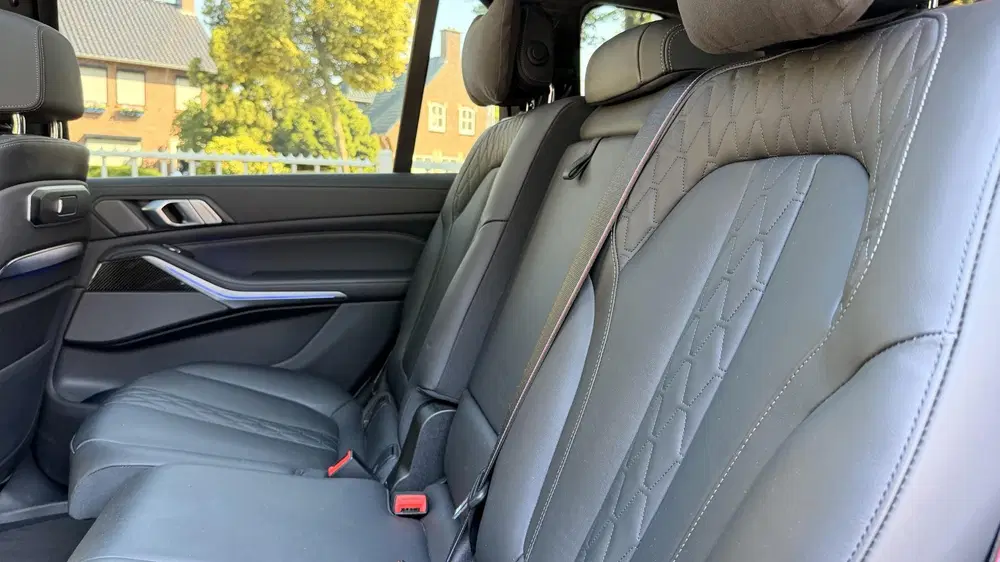 BMW X7 xDrive40i uit 2023, foto 19