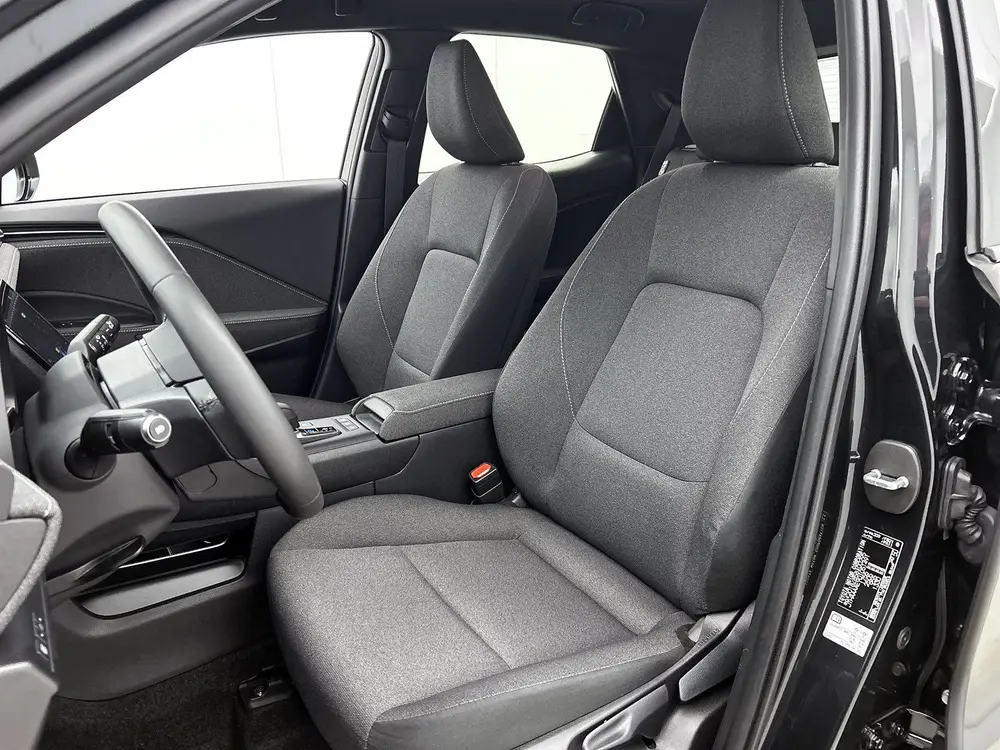 Lexus LBX 2WD uit 2025, foto 19