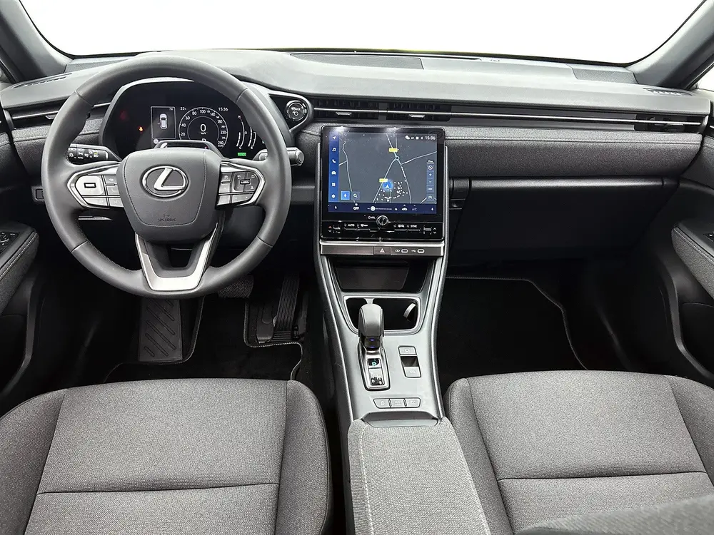 Lexus LBX 2WD uit 2025, foto 4