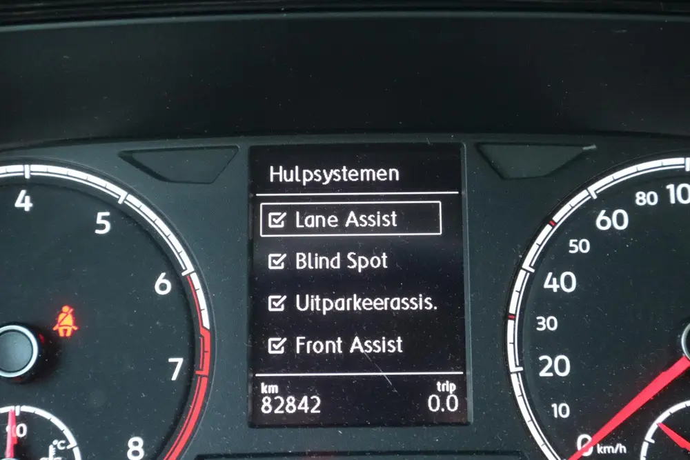 Volkswagen T-Cross 1.0 TSI Life Business | Climate control | uit 2020, foto 6