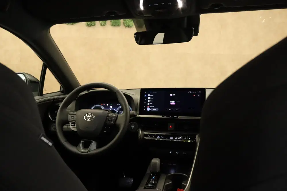 Toyota C-Hr 1.8 Hybrid 140 Dynamic uit 2026, foto 4