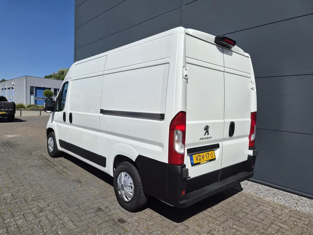 Peugeot Boxer 2.2 HDi L2H2 Airco Camera Navi 2x Schuifde uit 2020, foto 4