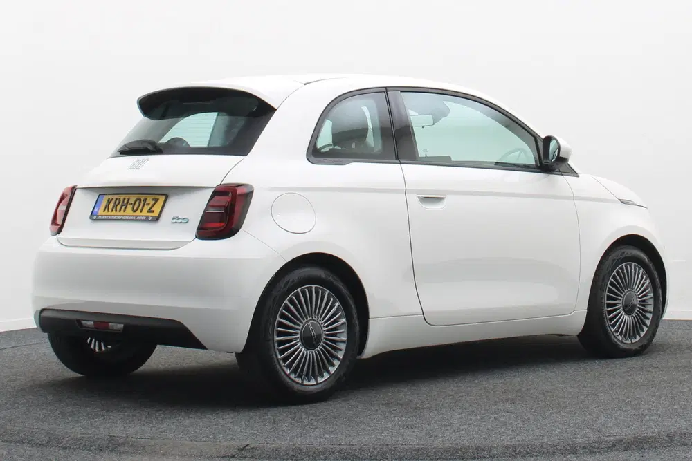 Fiat 500e Icon 42 kWh SOH 96% uit 2023, foto 18