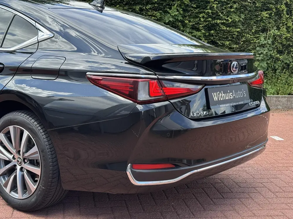 Lexus ES 300h Business Dealer Onderhouden Mooie auto uit 2020, foto 14