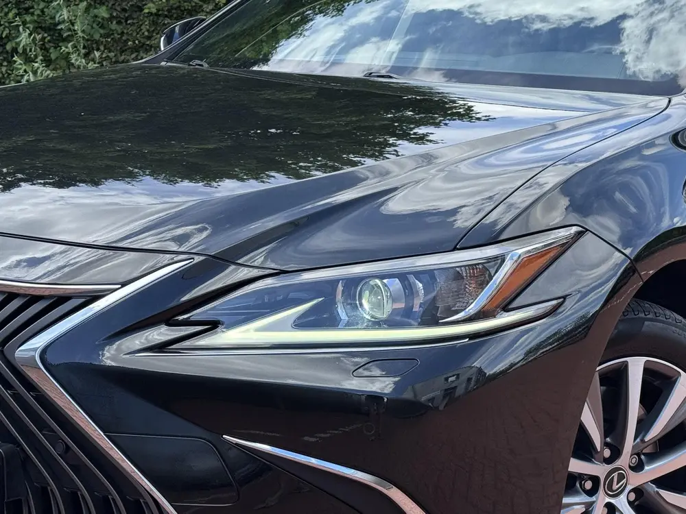 Lexus ES 300h Business Dealer Onderhouden Mooie auto uit 2020, foto 7