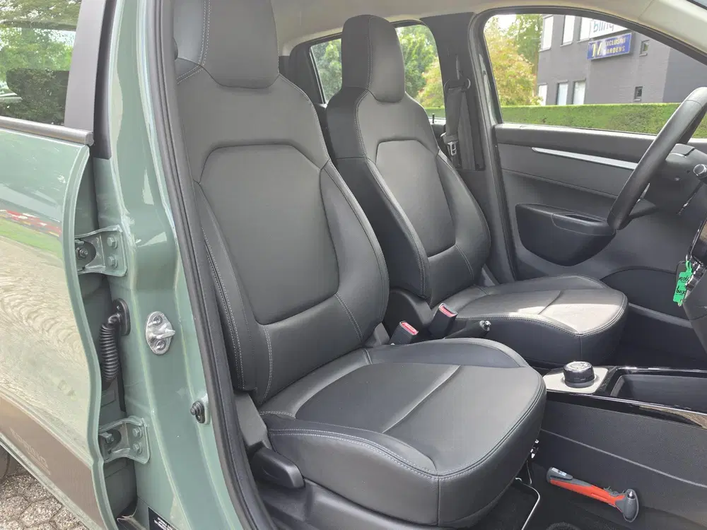 Dacia Spring Expression 27 kWh uit 2023, foto 12