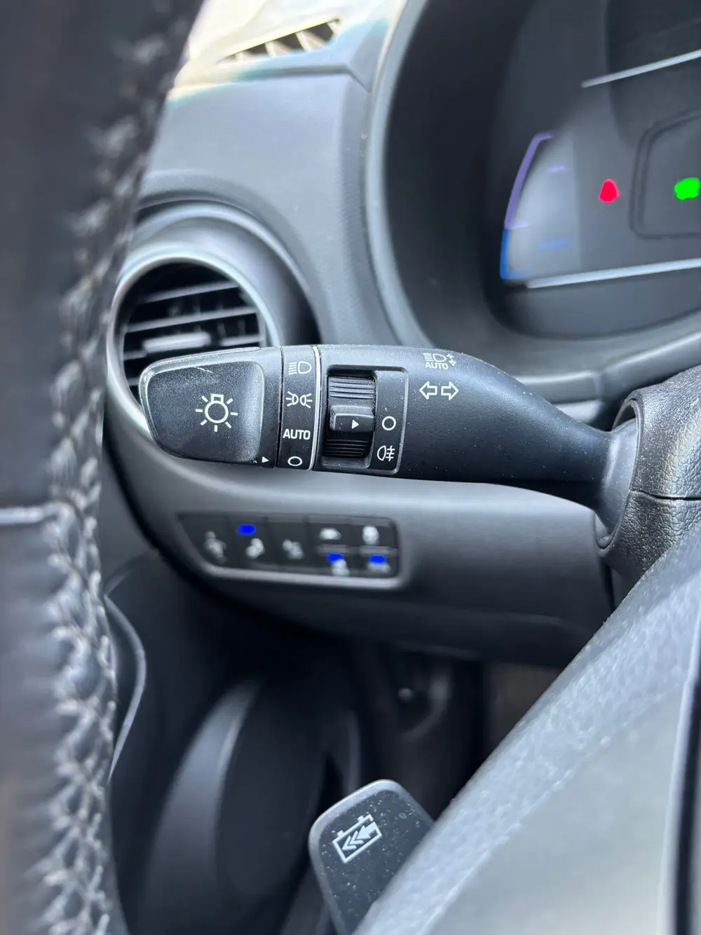 Hyundai Kona EV Premium 64 kWh uit 2019, foto 20