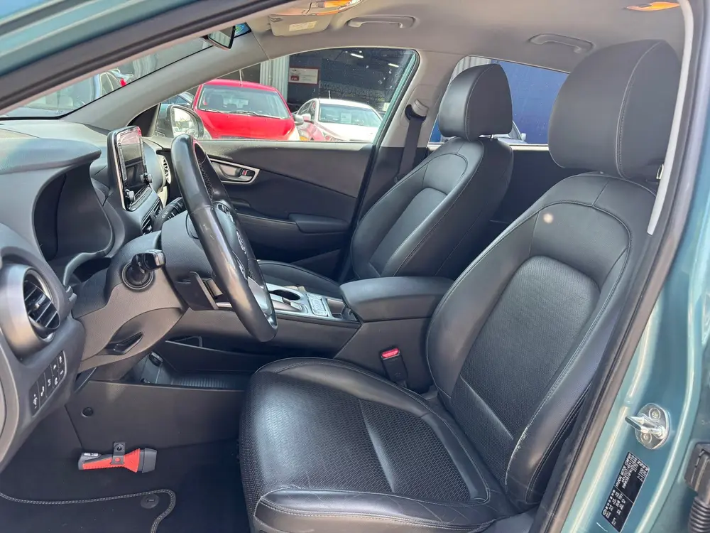 Hyundai Kona EV Premium 64 kWh uit 2019, foto 8
