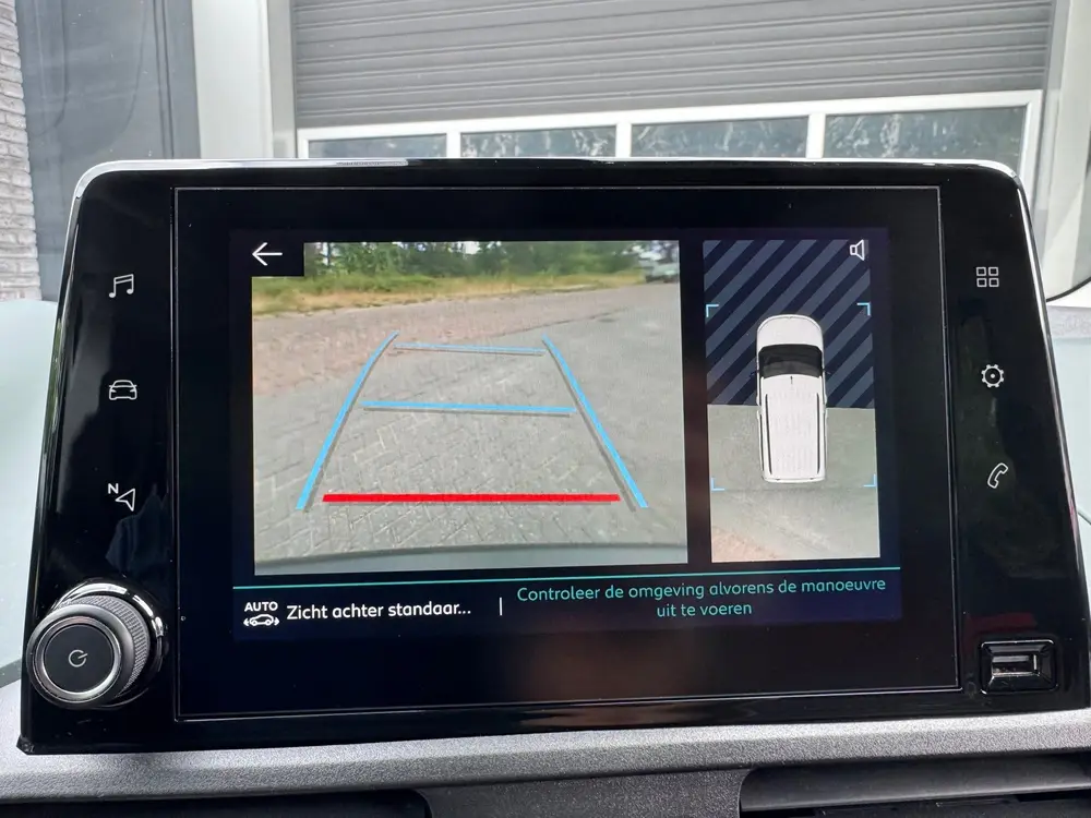 Citroën Berlingo Citroen Berlingo 1.2 PureTech Shine Automa uit 2019, foto 18