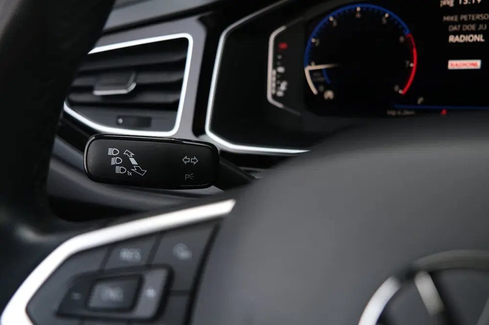 Volkswagen Polo 1.0 TSI 2x R-Line Facelift IQ Led Matrix Cam uit 2022, foto 17