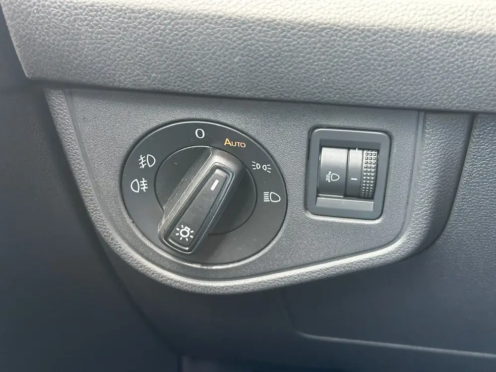 Volkswagen Polo 1.0 TSI 95pk R-Line | 17 inch | Navi | Adapt uit 2024, foto 11