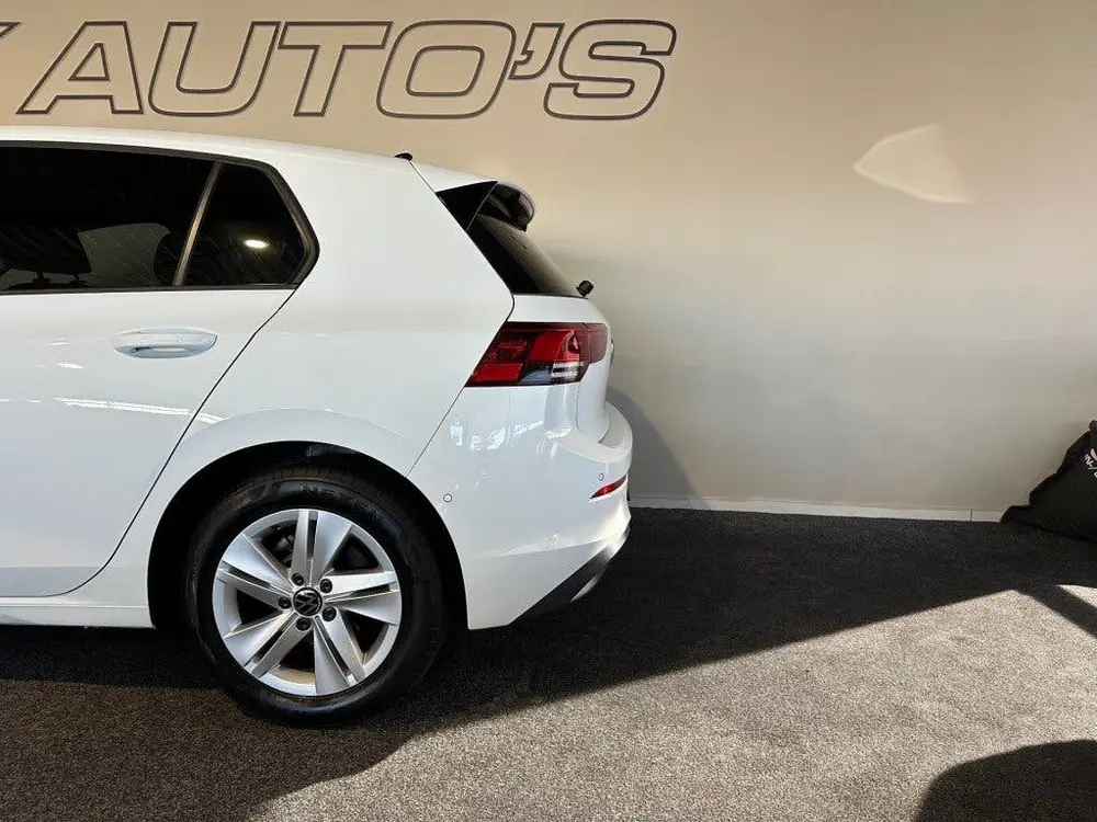 Volkswagen GOLF 1.0 ETSI LIFE BNS l NAP l CAMERA l SFEERVERL uit 2021, foto 10