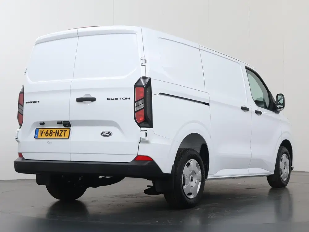 Ford Transit Custom 300 uit 2024, foto 2