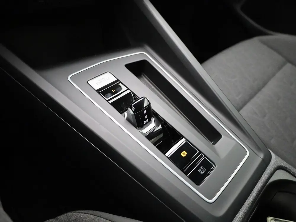Volkswagen Golf 1.5 eHybrid Life Edition 204PK| Orgineel Ned uit 2025, foto 17