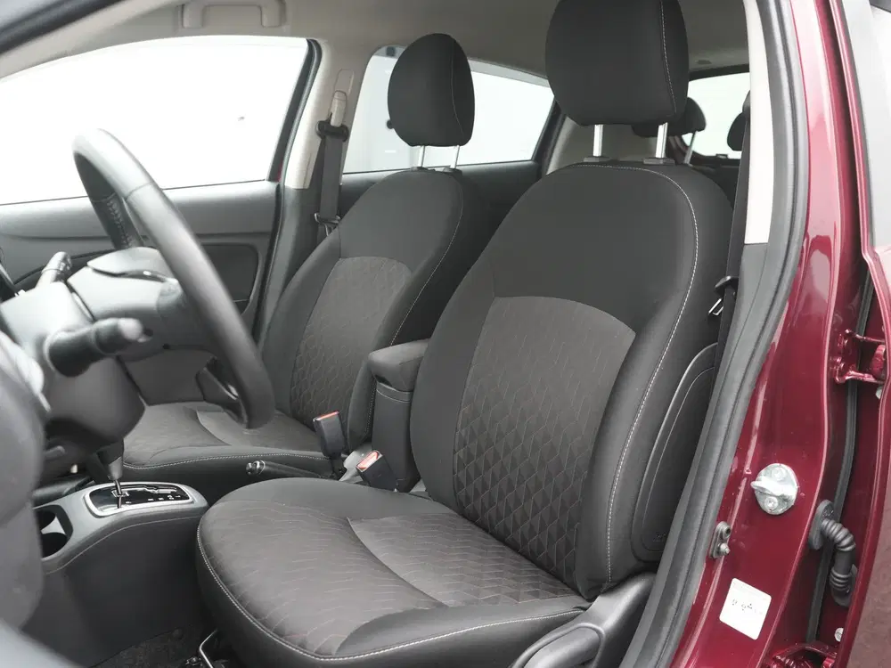 Mitsubishi Space Star 1.2 Dynamic uit 2022, foto 12