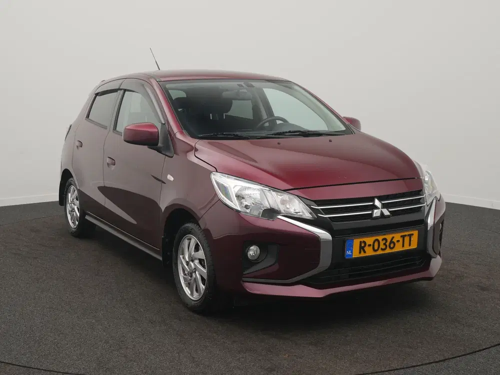 Mitsubishi Space Star 1.2 Dynamic uit 2022, foto 2