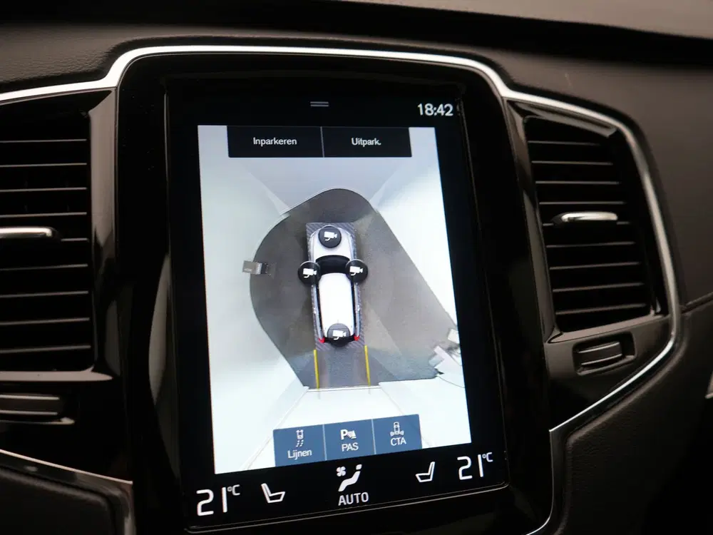 Volvo XC90 T8 Recharge AWD Inscription 7 Persoons PHE uit 2020, foto 12