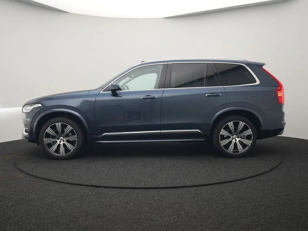 Volvo XC90 T8 Recharge AWD Inscription 7 Persoons PHE uit 2020, foto 2