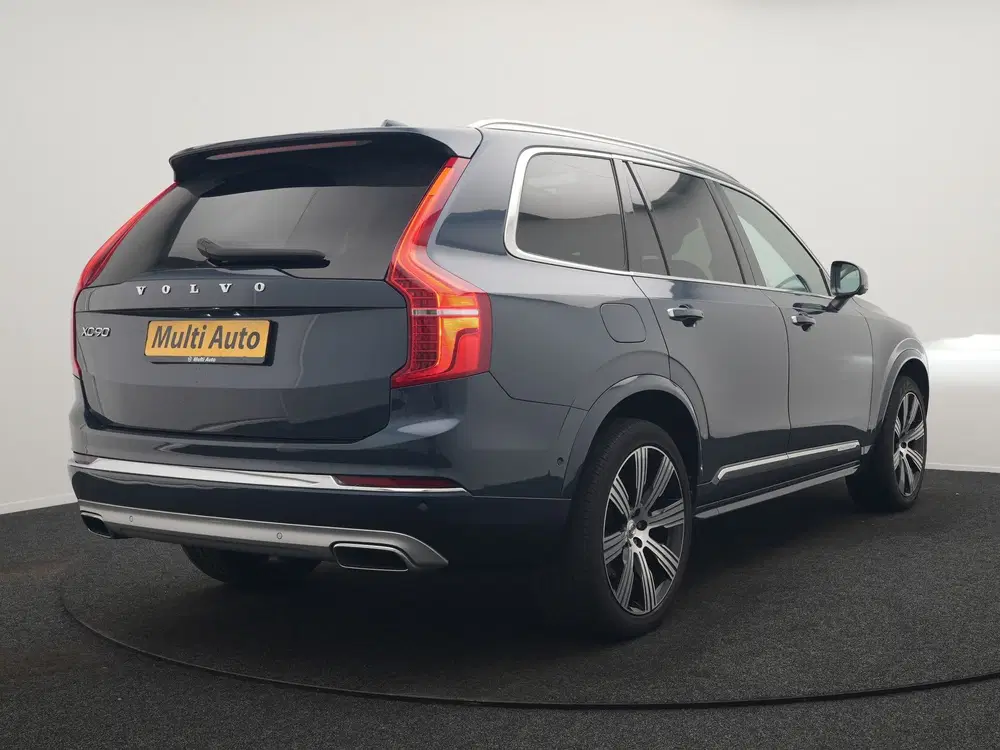 Volvo XC90 T8 Recharge AWD Inscription 7 Persoons PHE uit 2020, foto 3