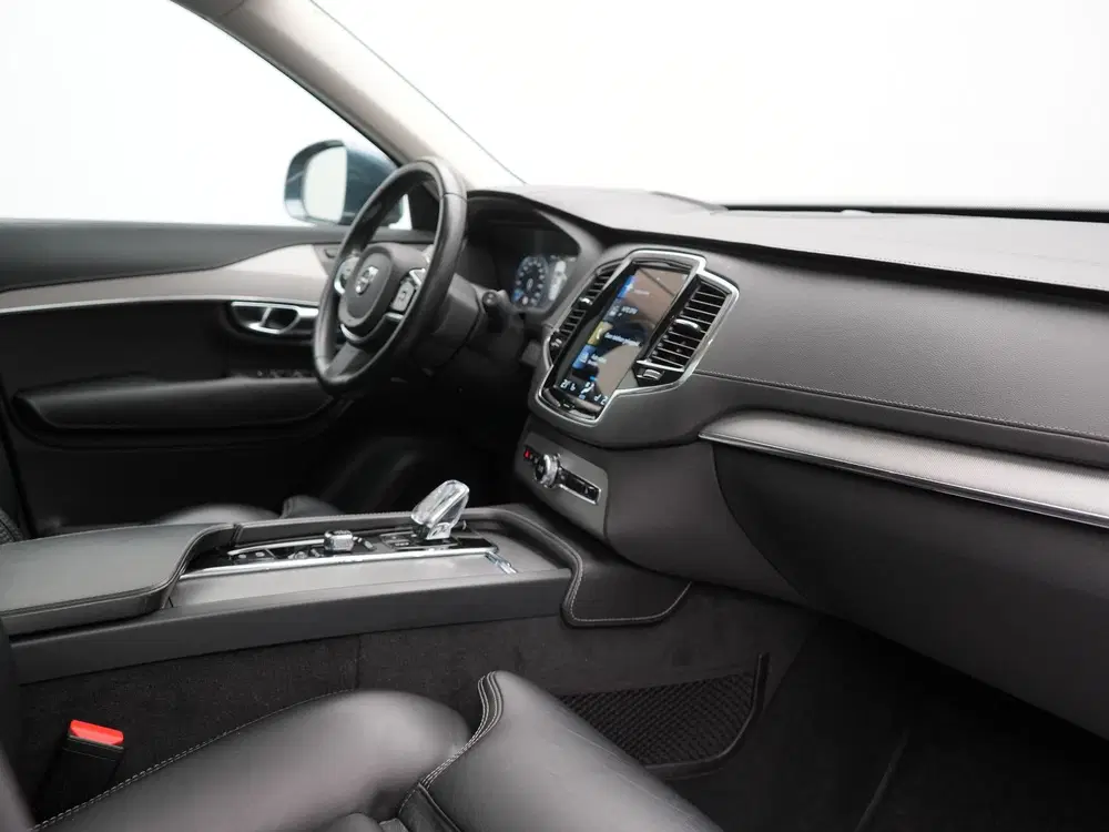 Volvo XC90 T8 Recharge AWD Inscription 7 Persoons PHE uit 2020, foto 4