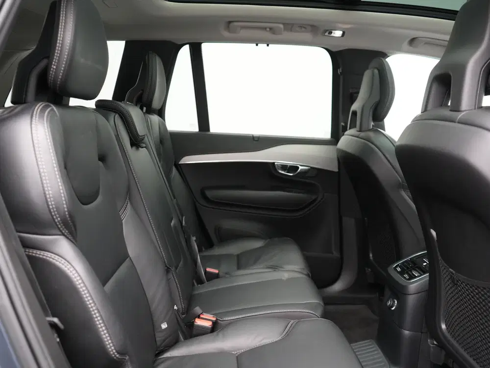 Volvo XC90 T8 Recharge AWD Inscription 7 Persoons PHE uit 2020, foto 6