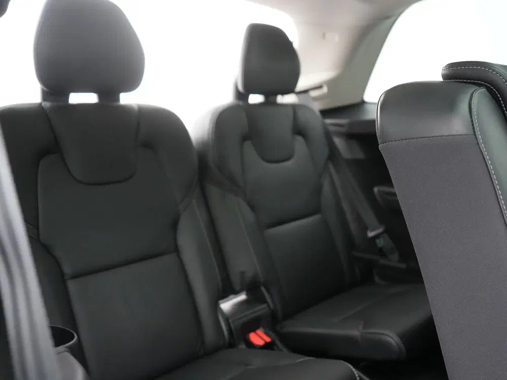 Volvo XC90 T8 Recharge AWD Inscription 7 Persoons PHE uit 2020, foto 7
