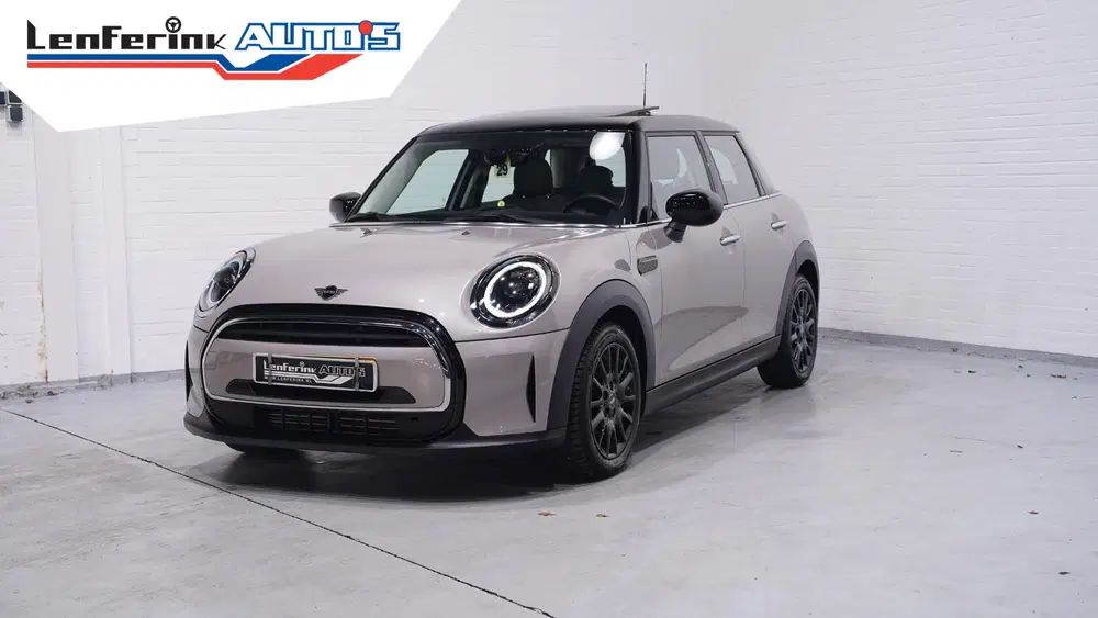 Mini Cooper 1.5 Cooper Business Edition 2e Eig. NAP Cl uit 2022