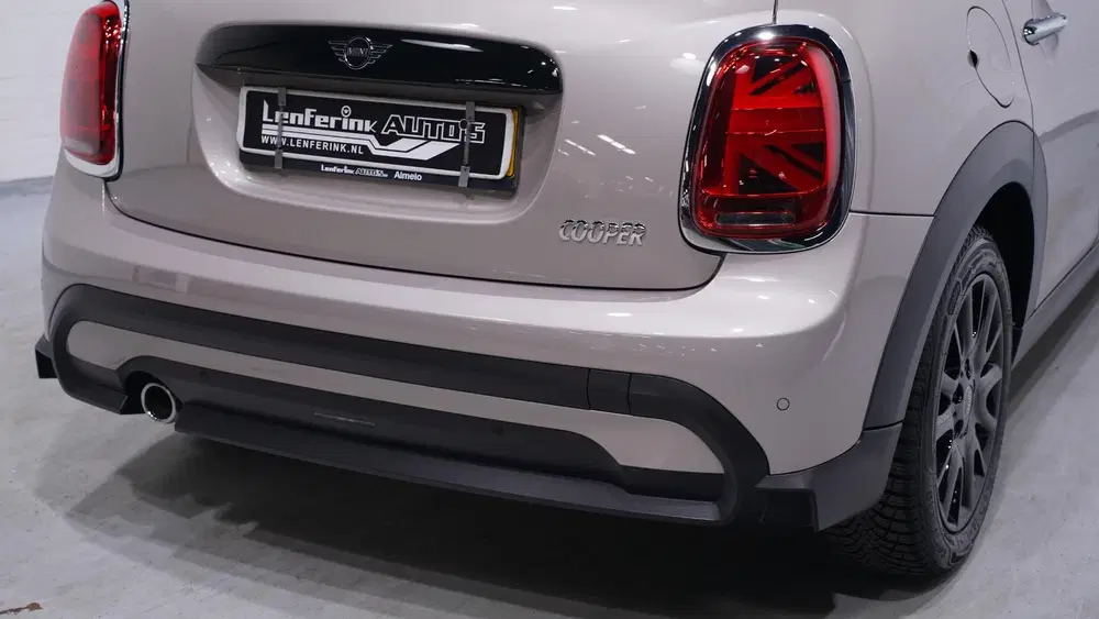 Mini Cooper 1.5 Cooper Business Edition 2e Eig. NAP Cl uit 2022, foto 13