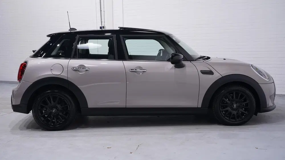 Mini Cooper 1.5 Cooper Business Edition 2e Eig. NAP Cl uit 2022, foto 14