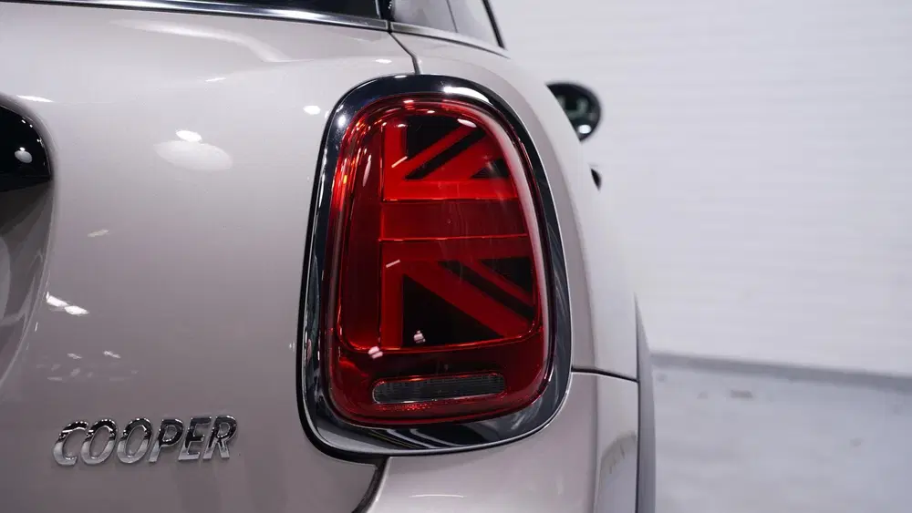 Mini Cooper 1.5 Cooper Business Edition 2e Eig. NAP Cl uit 2022, foto 15
