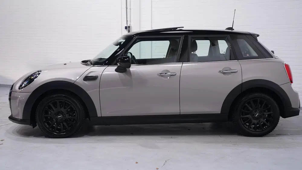 Mini Cooper 1.5 Cooper Business Edition 2e Eig. NAP Cl uit 2022, foto 4