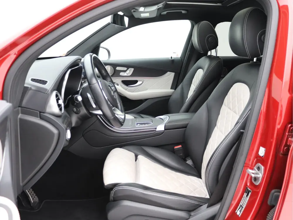 Mercedes-Benz GLC GLC Coupé 300e 4MATIC Premium Plus AMG Sch uit 2021, foto 9