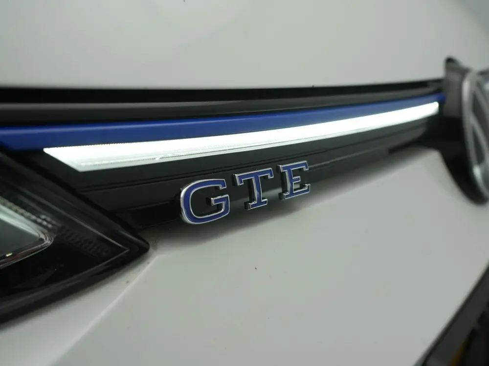 Volkswagen Golf 1.4 eHybrid GTE - RIJKLAARPRIJS - All Season uit 2021, foto 11