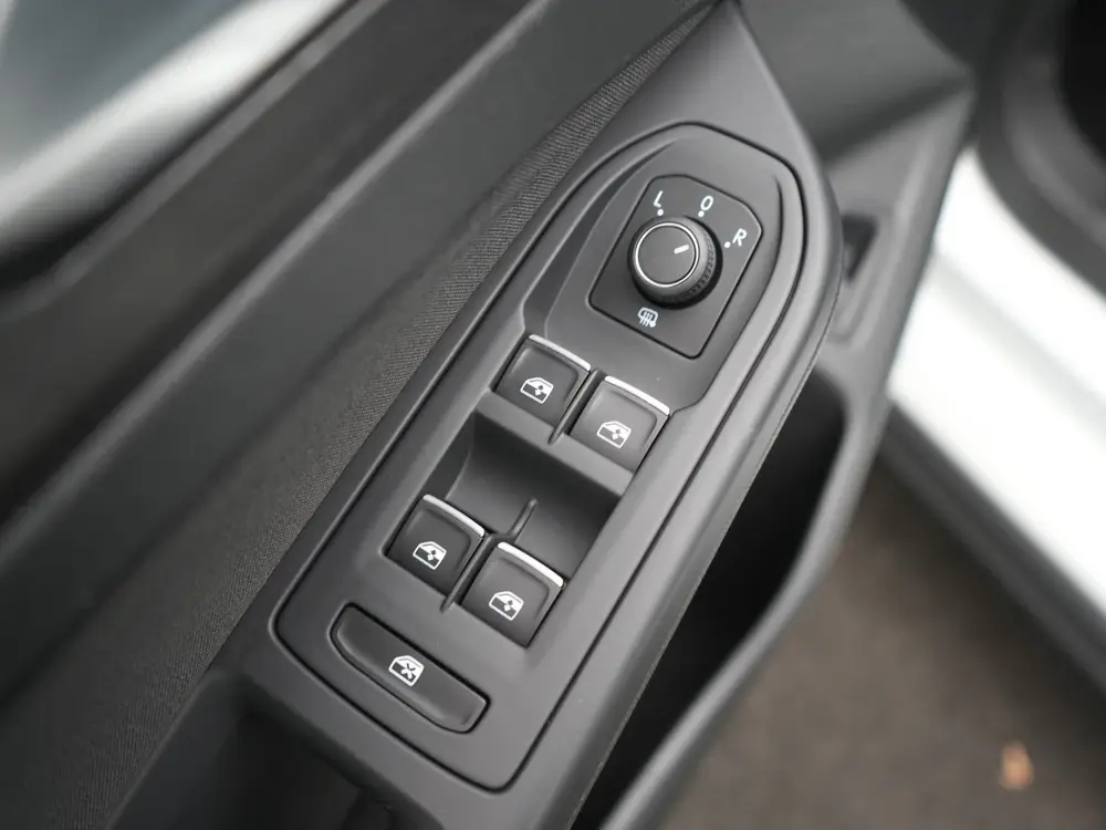 Volkswagen Golf 1.4 eHybrid GTE - RIJKLAARPRIJS - All Season uit 2021, foto 18