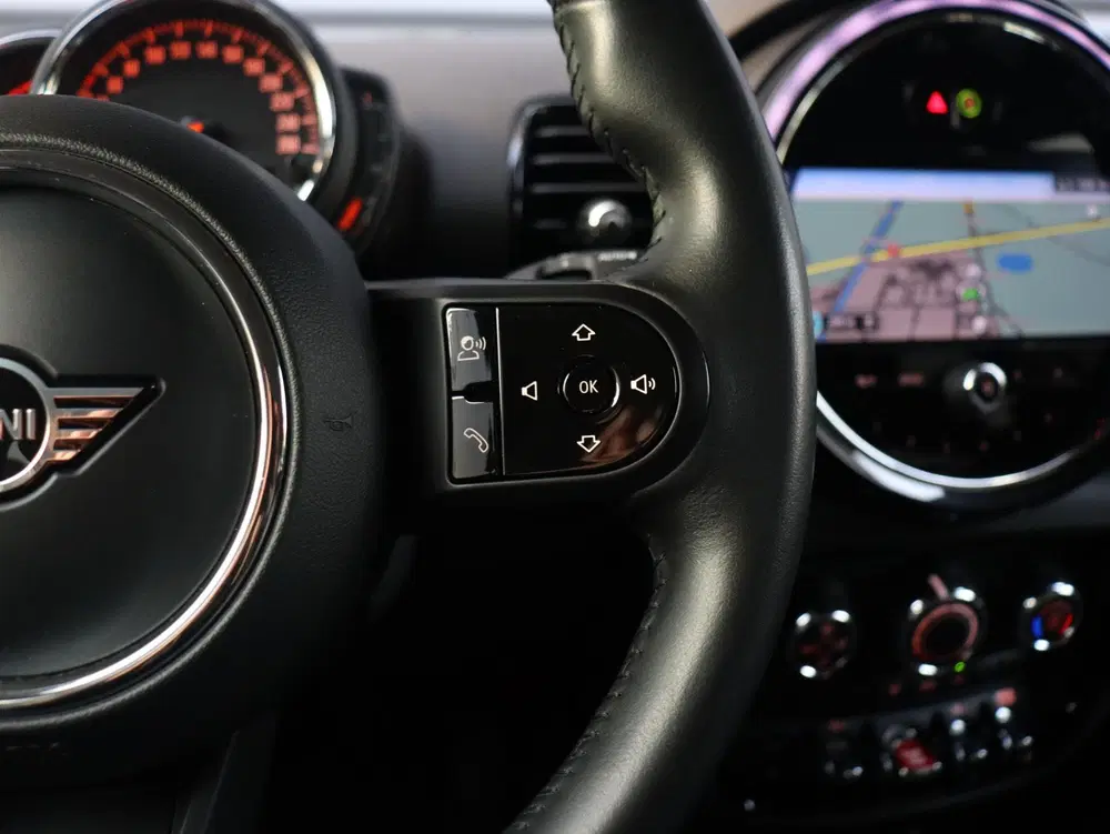 Mini Clubman One uit 2022, foto 19
