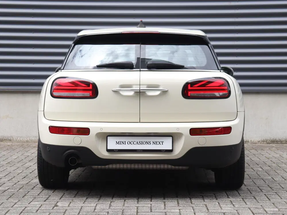 Mini Clubman One uit 2022, foto 4