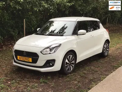 Suzuki Swift 1.2 Stijl Smart Hybrid uit 2020